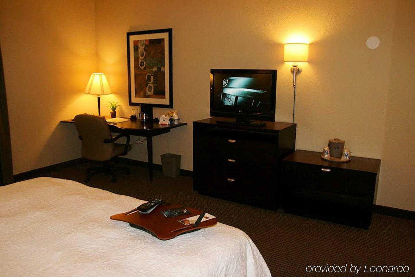 Hampton Inn&Suites Phoenix Glendale-Westgate Zimmer foto